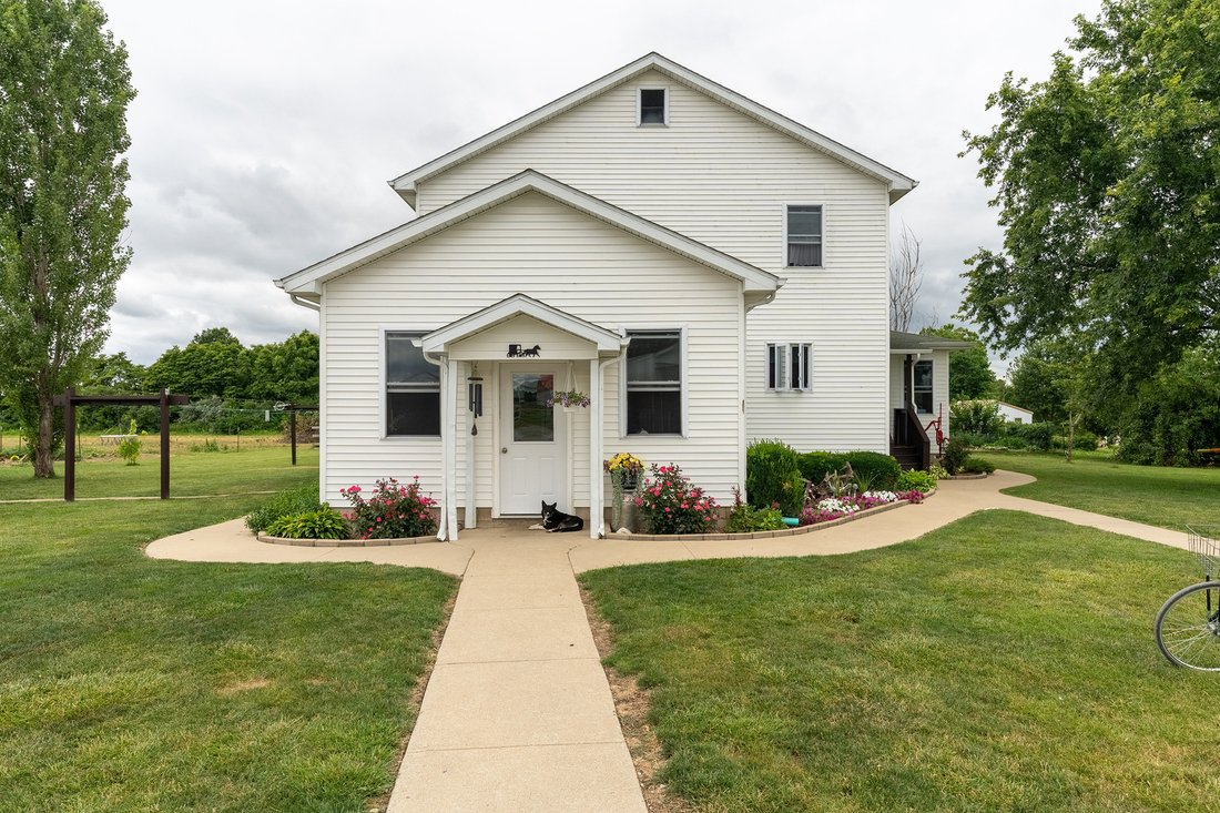 House in Belle Rive, Illinois, United States 4 - 18277434