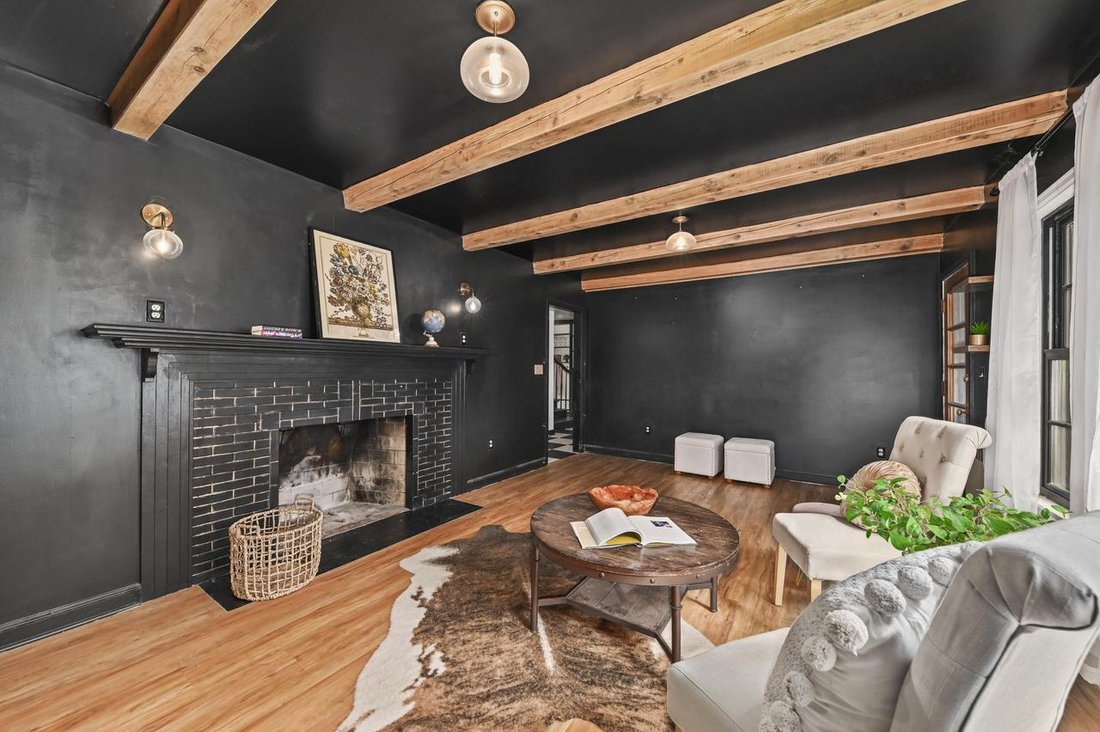 House in Brookfield, Wisconsin, United States 5 - 18276858