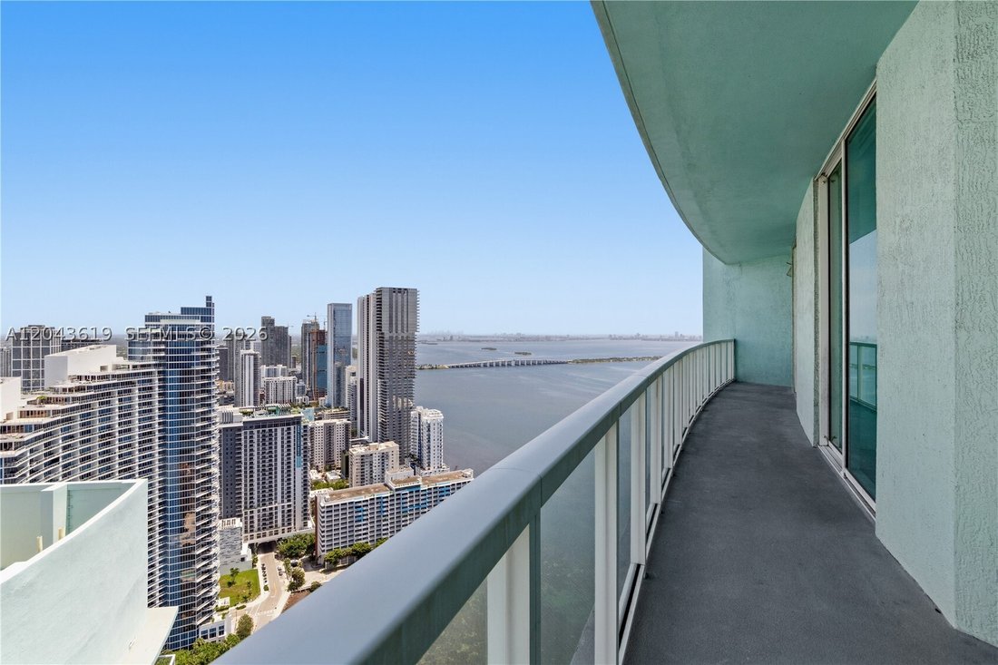 Condo in Miami, Florida, United States 1 - 18276942