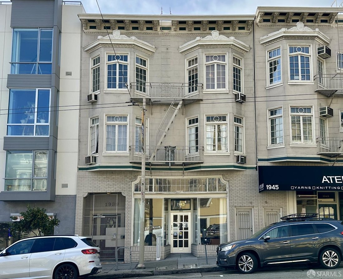 San Francisco, California, United States 1 - 18278540