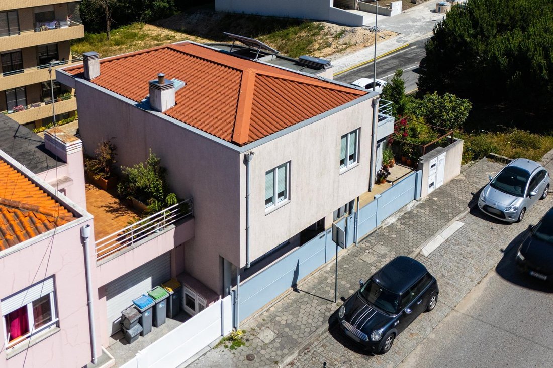 House in Canidelo, Porto District, Portugal 1 - 18277668