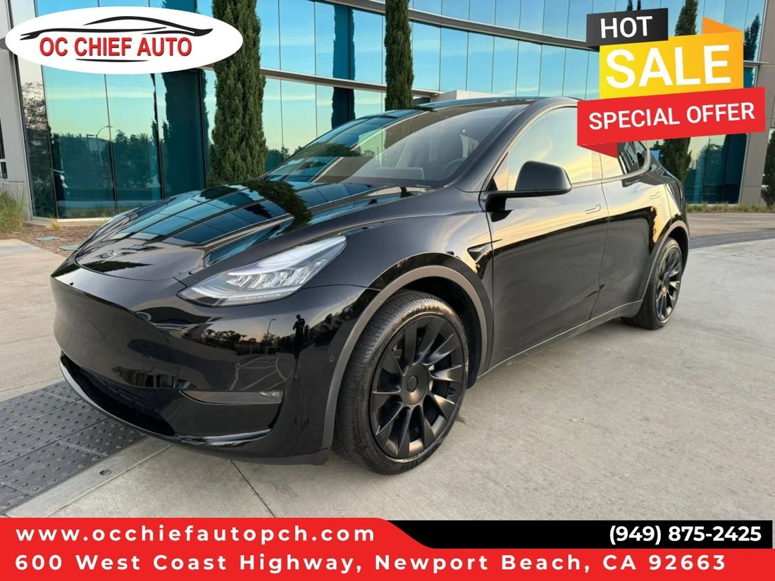 Suv in Newport Beach, CA, United States 1 - 18118374
