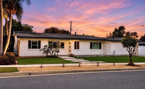 House in La Mirada, California, United States 1