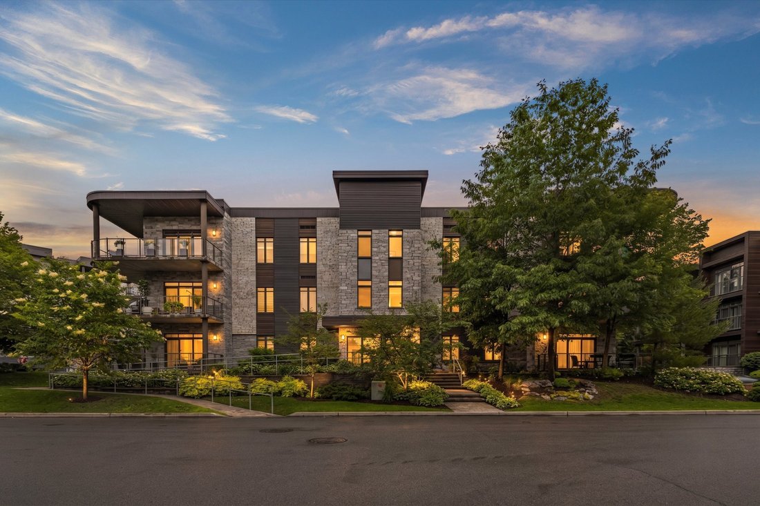 Condo in Blainville, Quebec, Canada 1 - 18278533