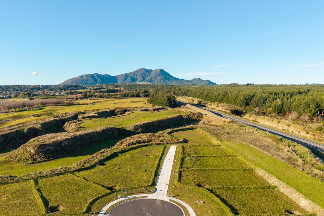 Land in Taupo, Waikato, New Zealand 4 - 18276755