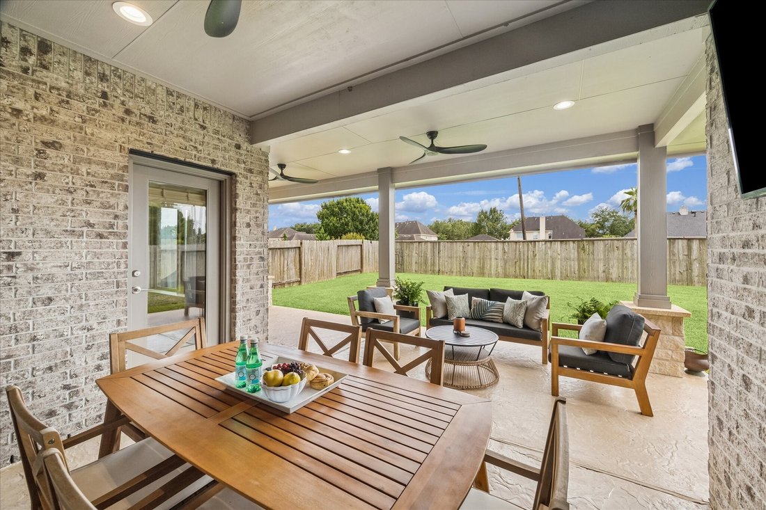 House in Friendswood, Texas, United States 2 - 18278312