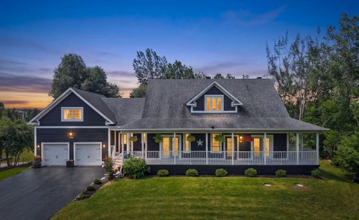 House in Ottawa, Ontario, Canada 1