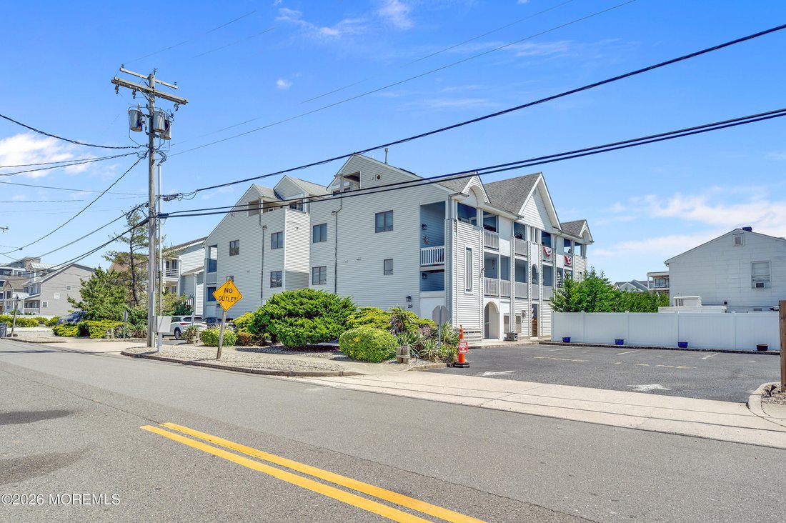 Condo in Seaside Park, New Jersey, United States 3 - 18277566