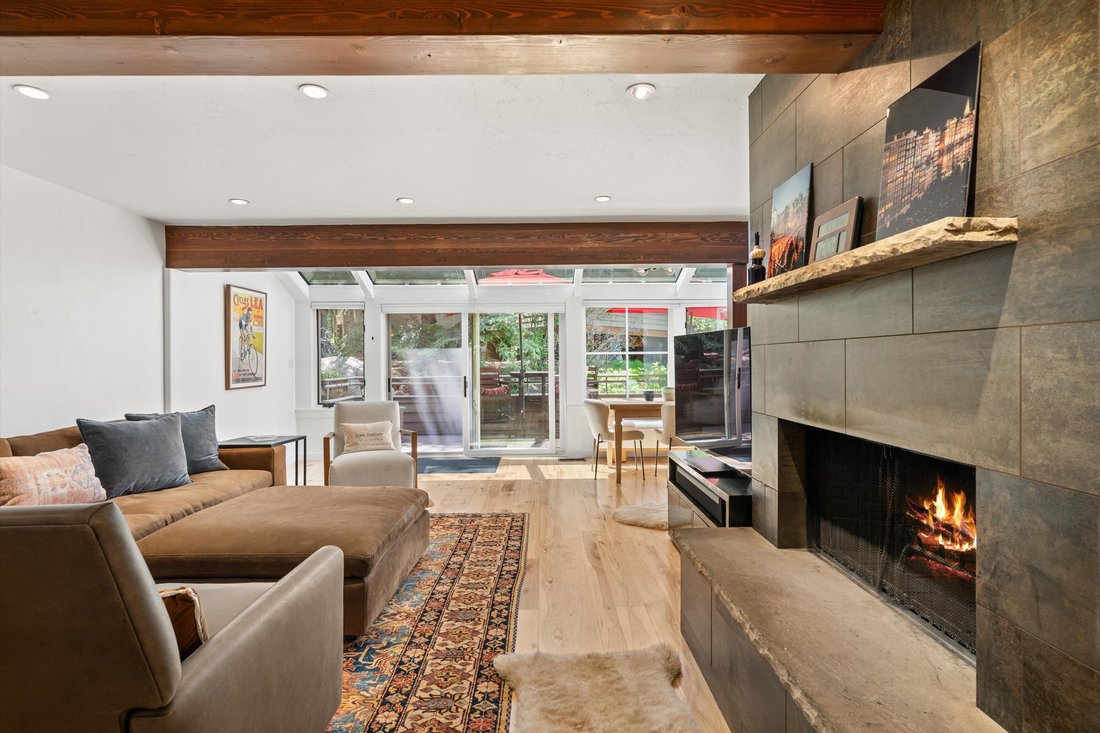 Maison de ville à Aspen, Colorado, États-Unis 1 - 18278162