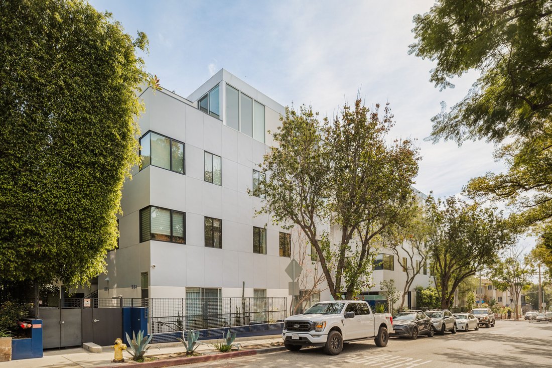 Condo in Los Angeles, California, United States 2 - 18278156