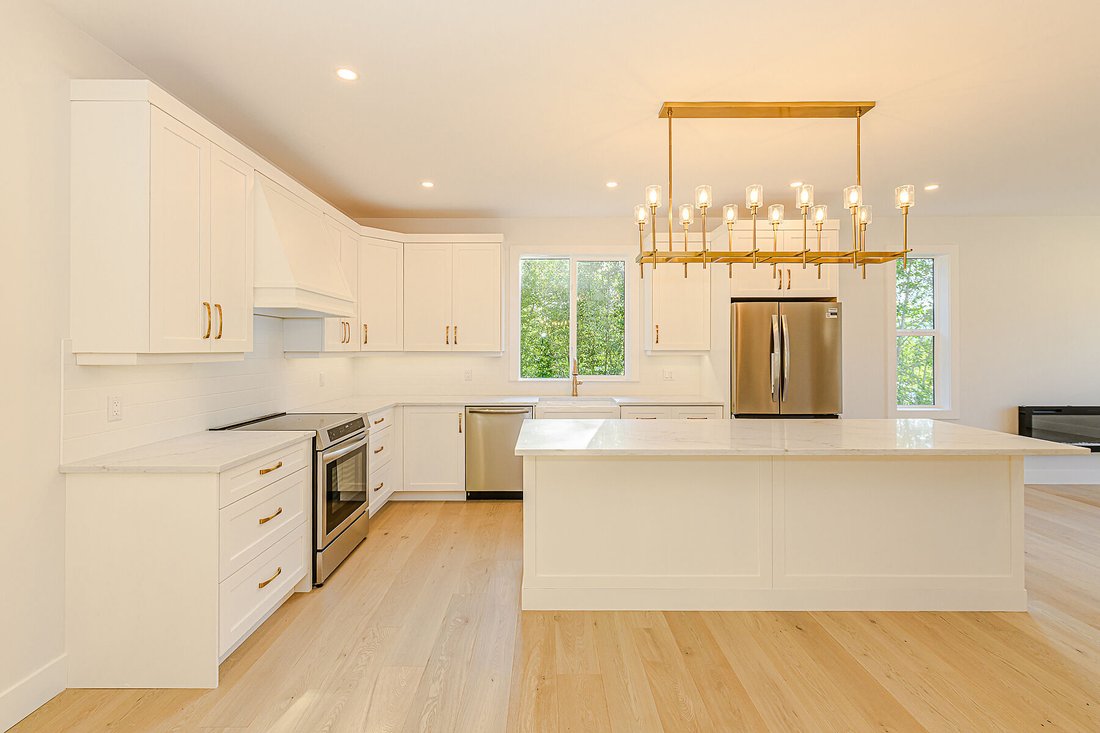 House in Lake Cowichan, British Columbia, Canada 1 - 18276760