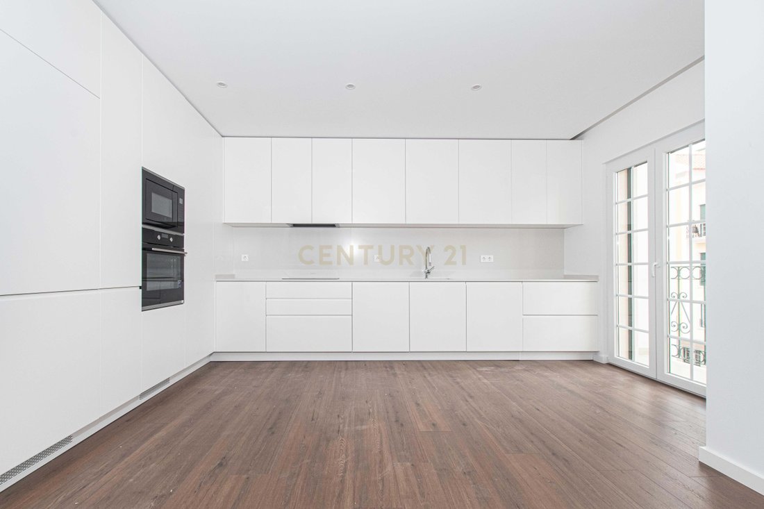 Apartment in Aguas Livres, Lisbon, Portugal 4 - 17830554