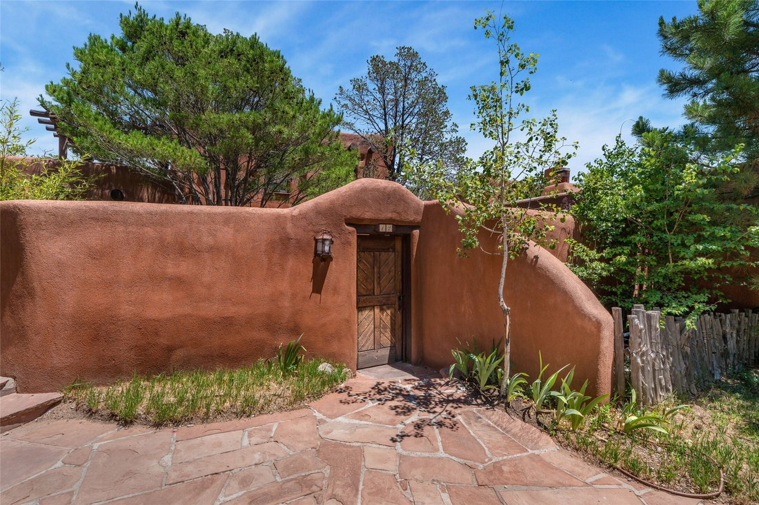 Condo in Santa Fe, New Mexico, United States 2 - 18278152