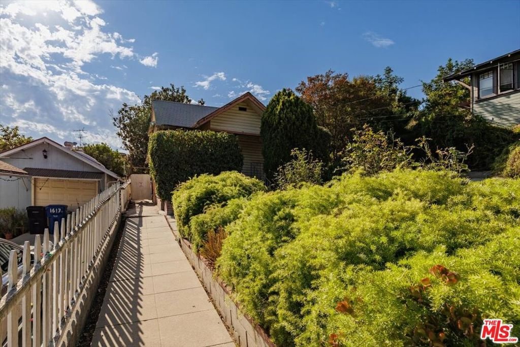 House in Los Angeles, California, United States 1 - 18276936
