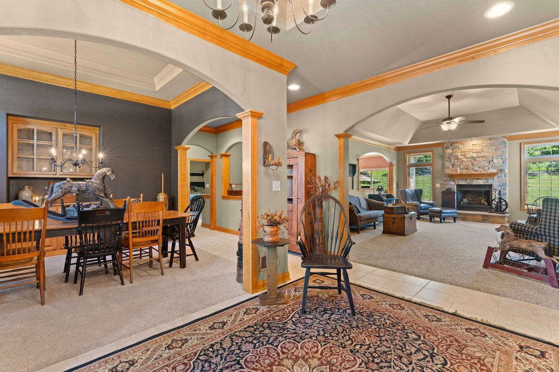 House in Sussex, Wisconsin, United States 4 - 18278155