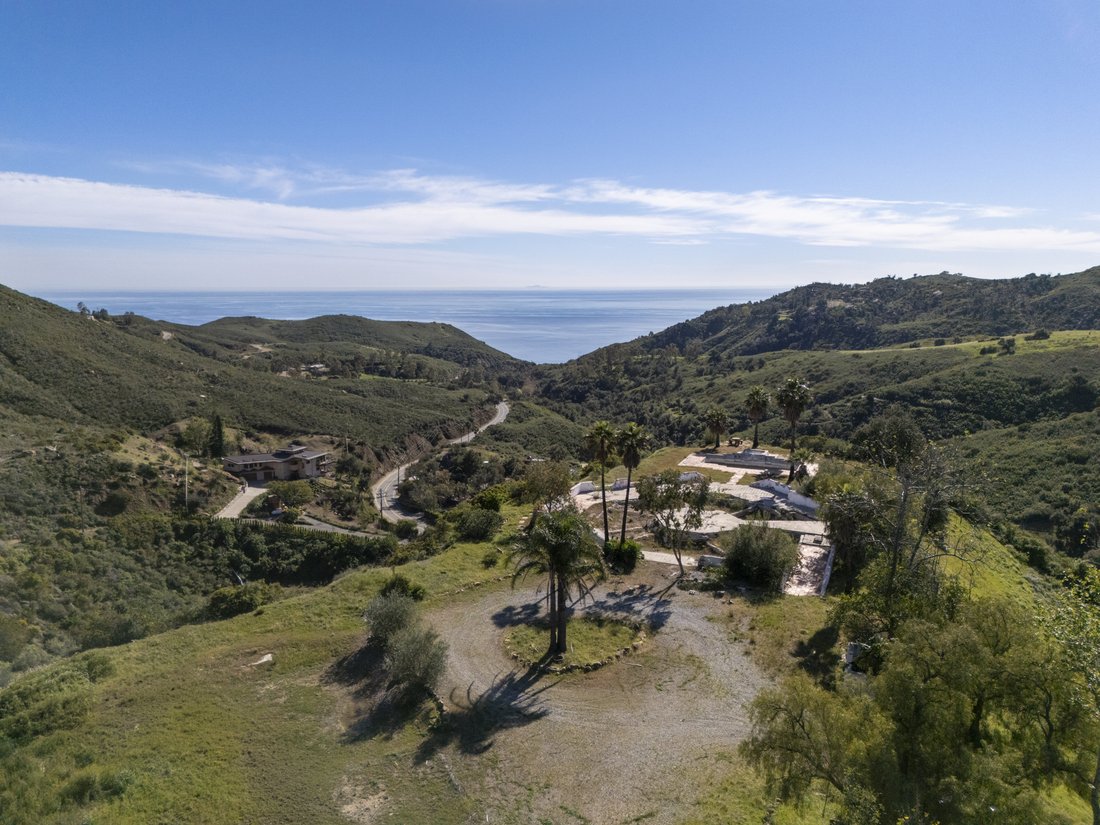 Land in Malibu, California, United States 1 - 18276758