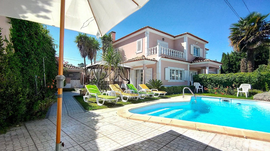 Villa in Sesimbra (Castelo), Setúbal Municipality, Portugal 1 - 18278399