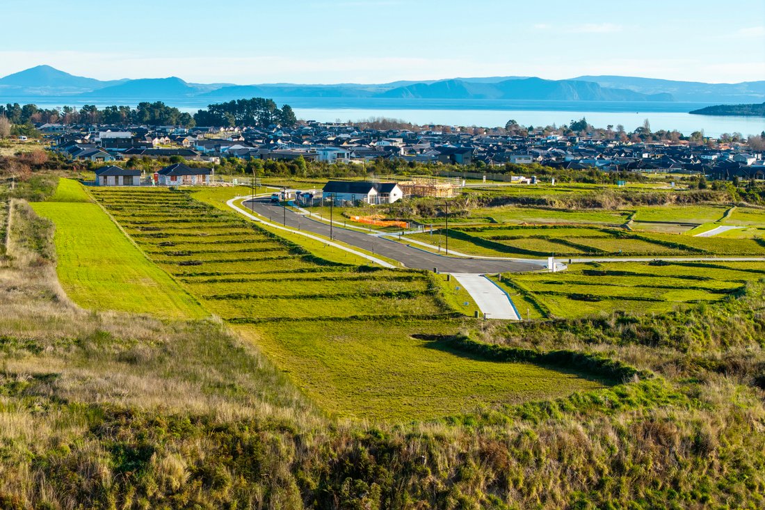 Land in Taupo, Waikato, New Zealand 2 - 18276755