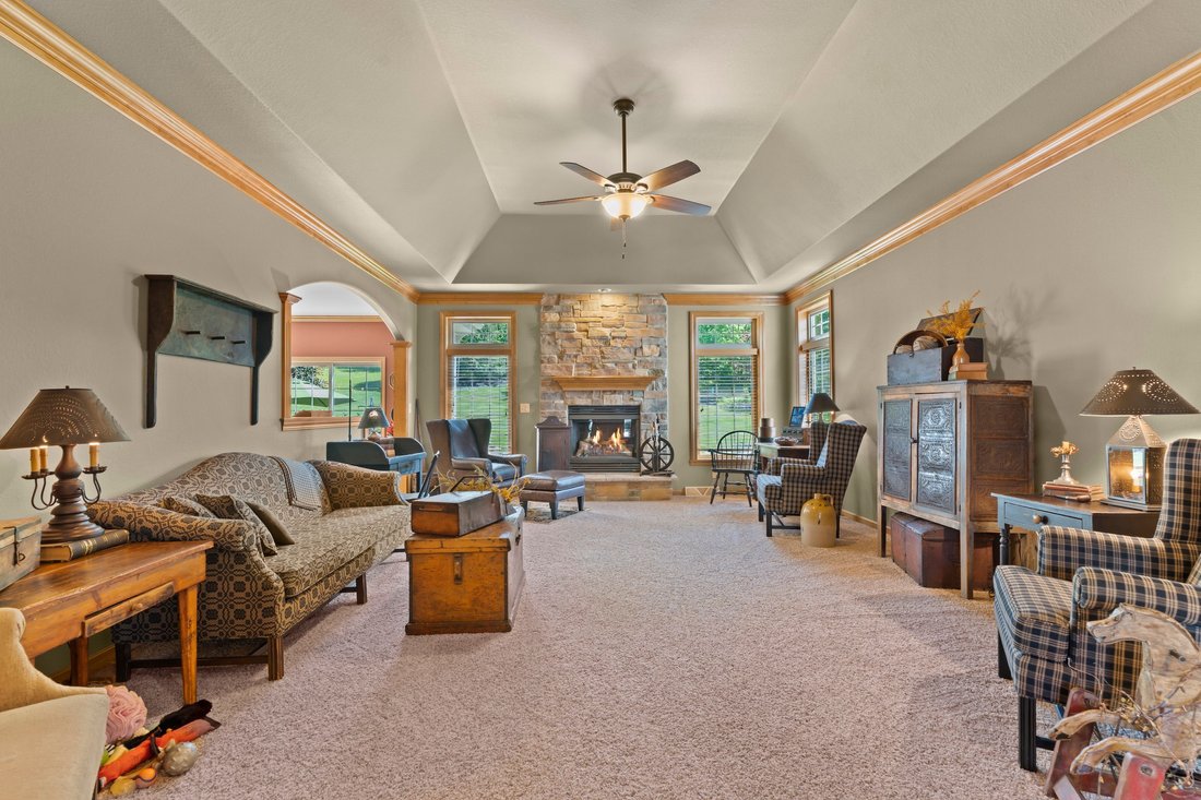 House in Sussex, Wisconsin, United States 3 - 18278155