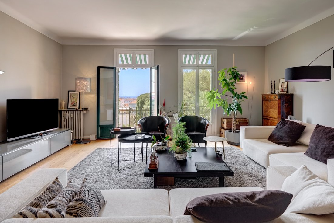 Apartment in Saint Nicolas, Cannes, France 1 - 18278153