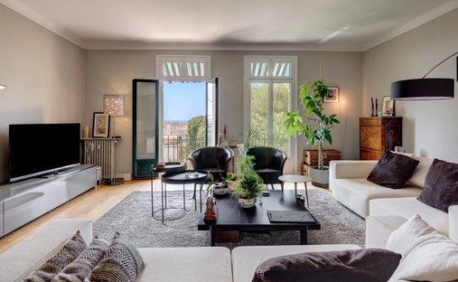 Apartment in Saint Nicolas, Cannes, France 1