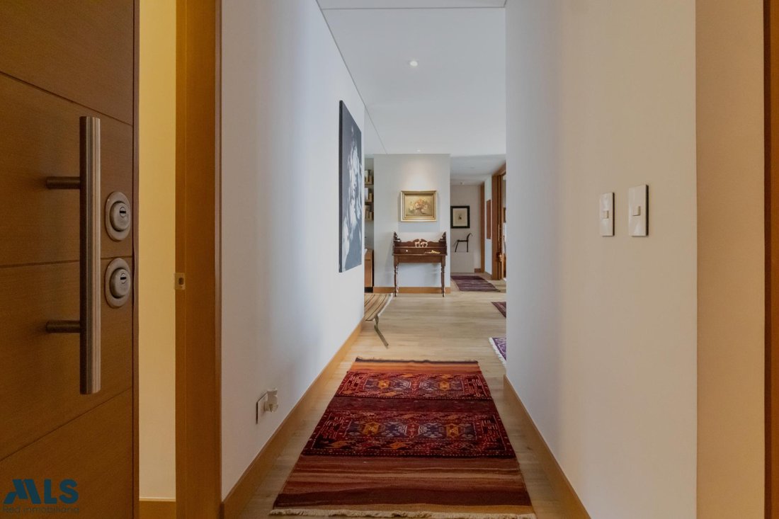 Apartment in Medellín, Antioquia, Colombia 2 - 18278277