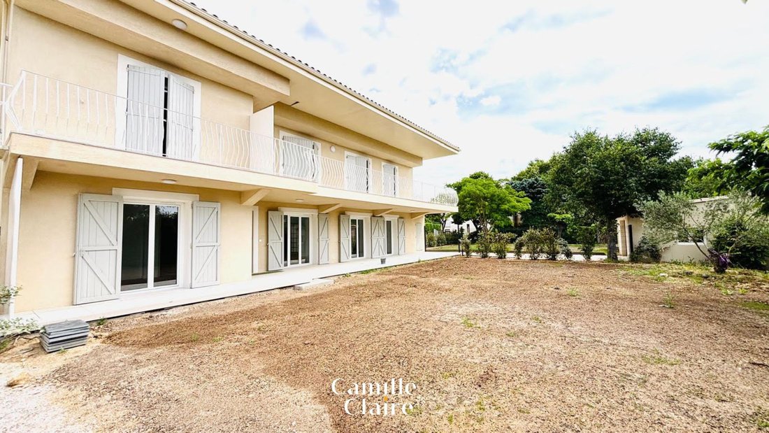 Apartment in Granettes-Jauberte-Sainte Anne, Aix-en-Provence, France 1 - 18278240