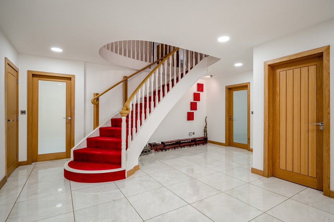House in Knowle, Solihull, England 5 - 18277860