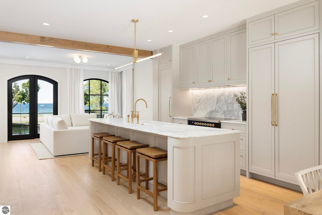 Villa in Garfield Township, Michigan, United States 2 - 18278669