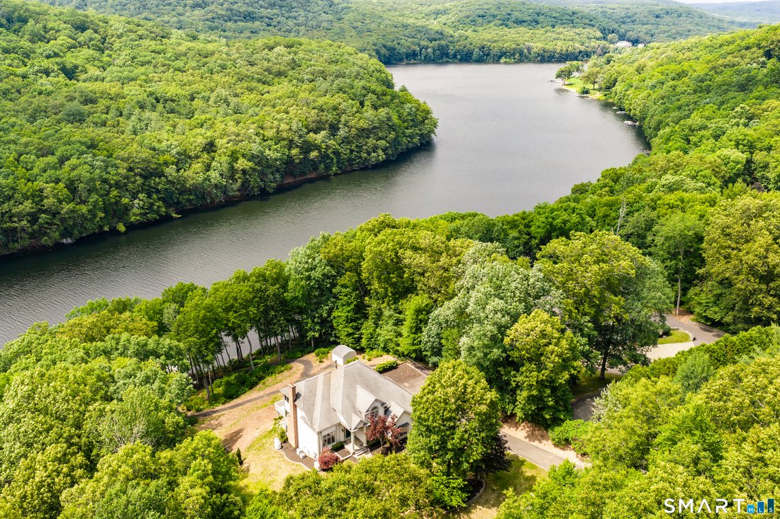 House in Southbury, Connecticut, United States 1 - 18276979