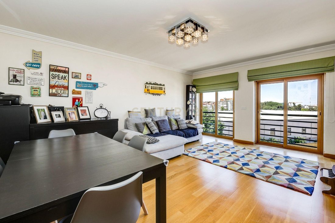 Apartment in Carnide, Lisbon, Portugal 1 - 18278404