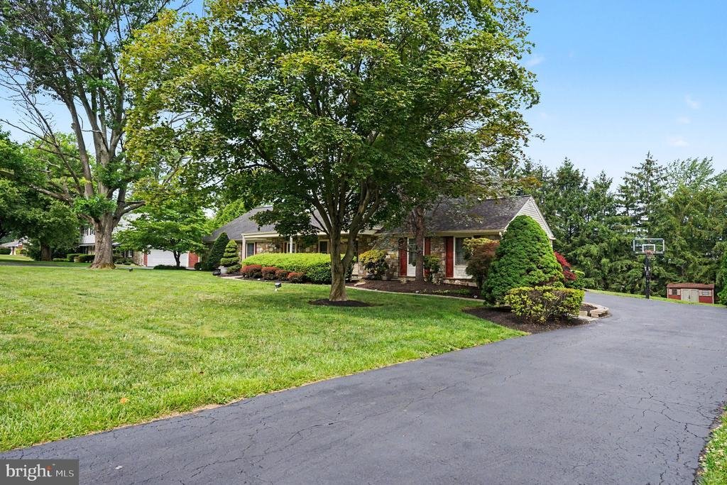 House in Norristown, Pennsylvania, United States 2 - 18277742