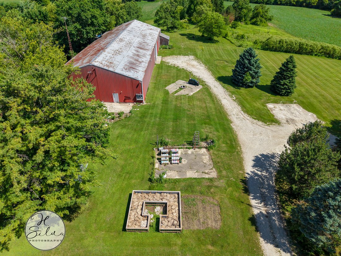 House in Woodstock, Illinois, United States 3 - 18277400