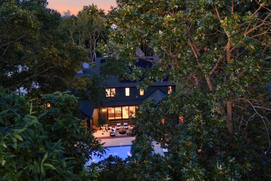 House in Middleton, Wisconsin, United States 3 - 18276876
