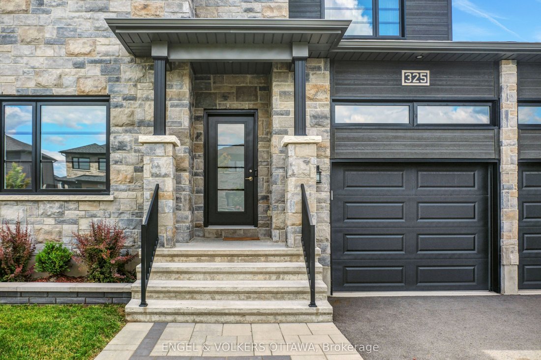 House in Russell, Ontario, Canada 3 - 18278562