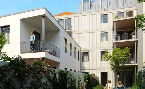Apartment in Cedofeita, Santo Ildefonso, Se, Miragaia, Sao Nicolau e Vitoria, Porto District, Portugal 1