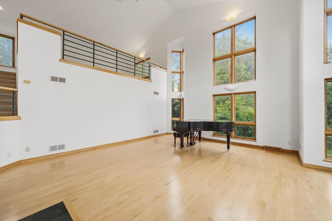 House in Thiensville, Wisconsin, United States 5 - 18276849