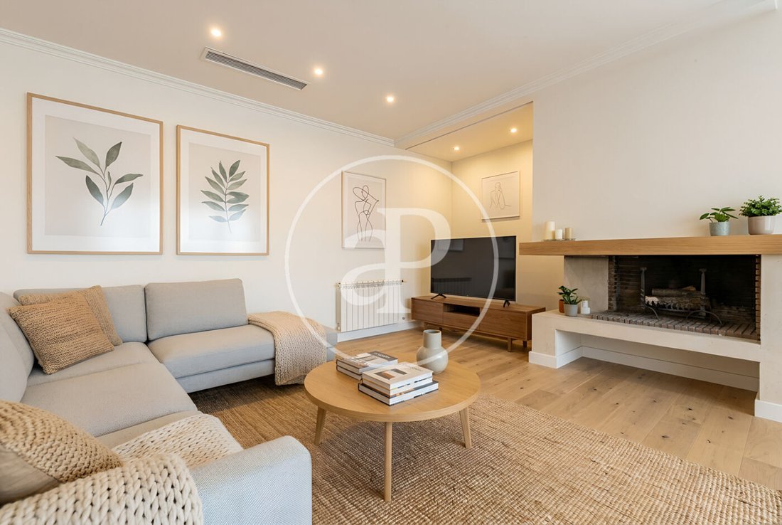 Villa in Ciudad Lineal, Madrid, Spain 5 - 17735981