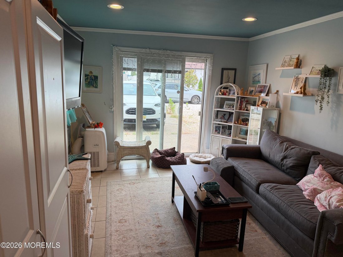 House in Toms River, New Jersey, United States 4 - 18276813