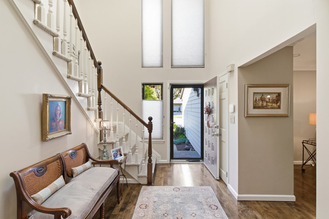 Condo in Jericho, New York, United States 3 - 18276745