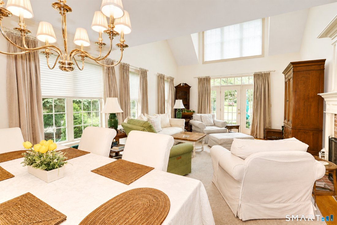 Condo in Southbury, Connecticut, United States 3 - 18276972