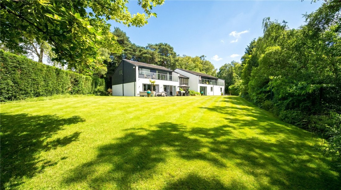 Maison à Alwoodley, Leeds, Angleterre 1 - 18277807