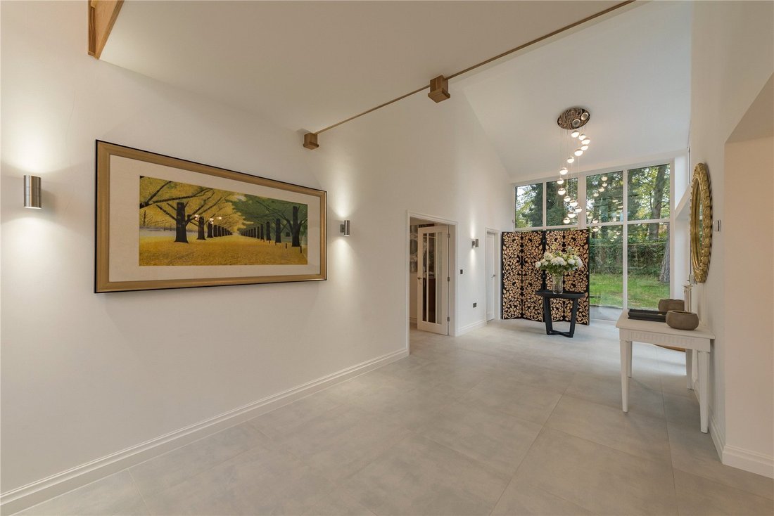 House in Alwoodley, Leeds, England 2 - 18277807