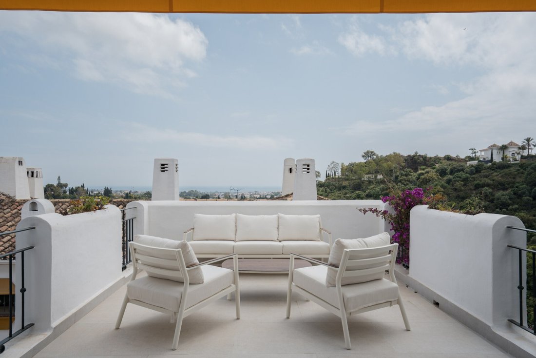 Apartment in Benahavis, Andalusia, Spain 2 - 18278219