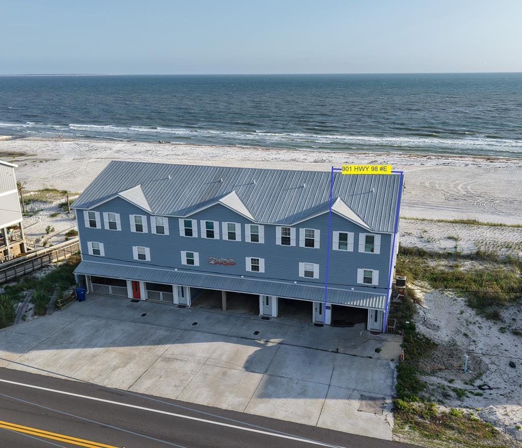 Townhouse in Port St. Joe, Florida, United States 1 - 18277239