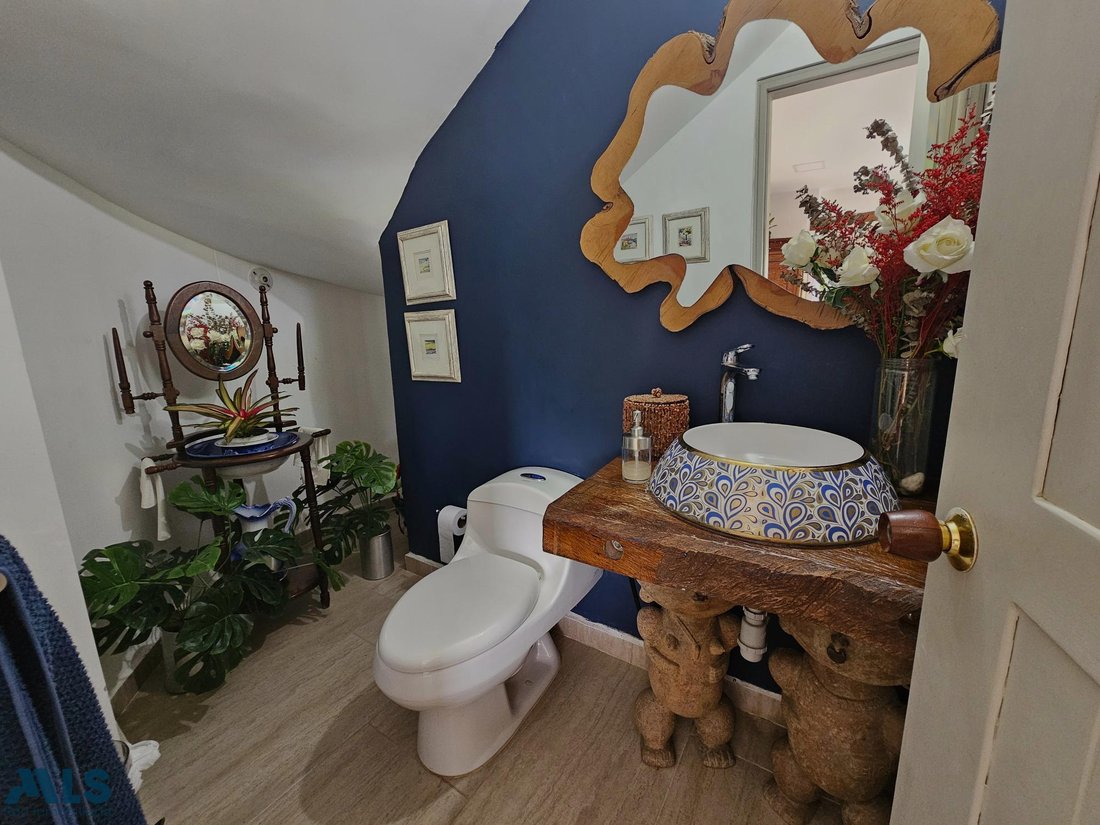 House in Envigado, Antioquia, Colombia 4 - 18278265