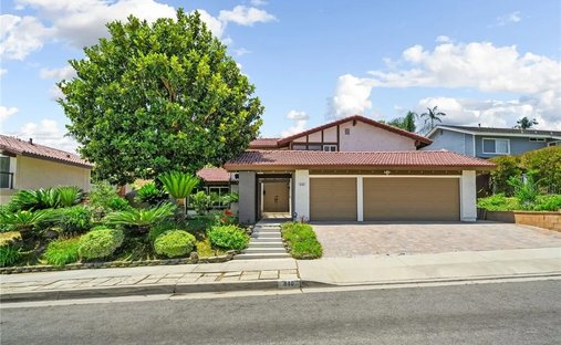 House in La Habra Heights, California, United States 1