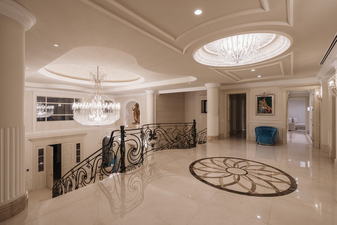 Villa in Marbella, Andalusia, Spain 5 - 18278232