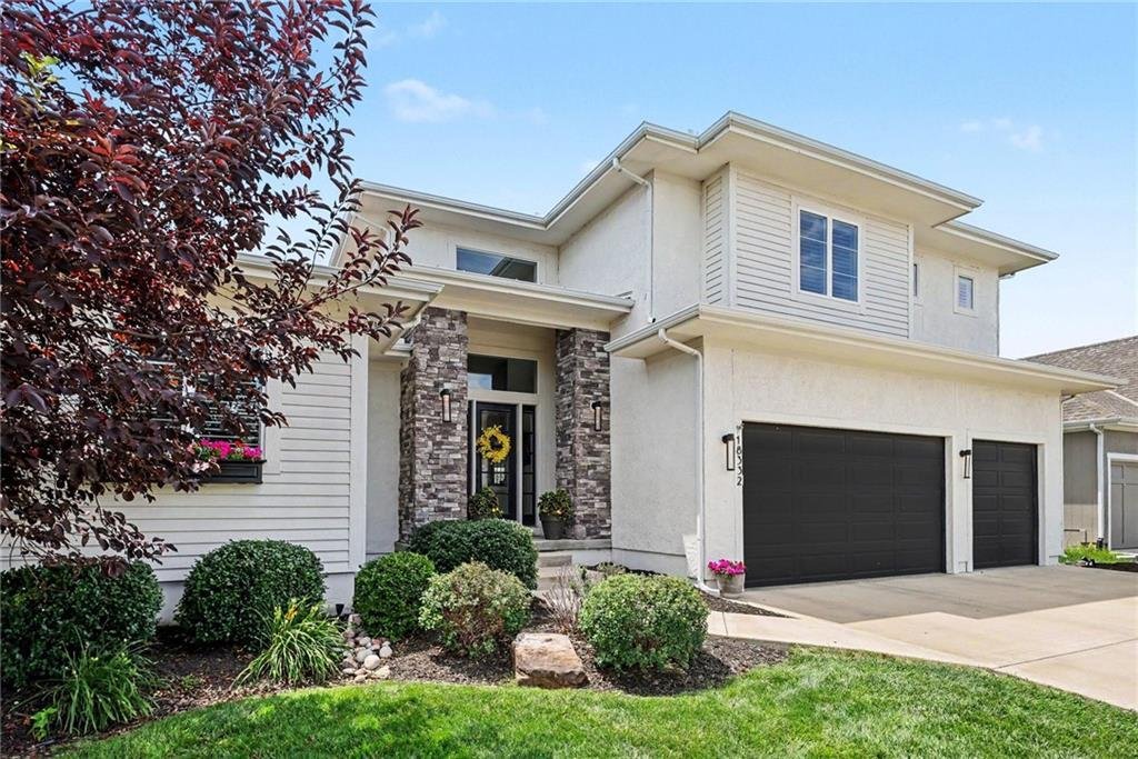 House in Overland Park, Kansas, United States 2 - 18277695
