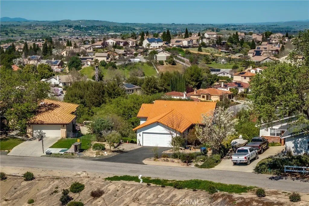 House in Paso Robles, California, United States 3 - 17528401